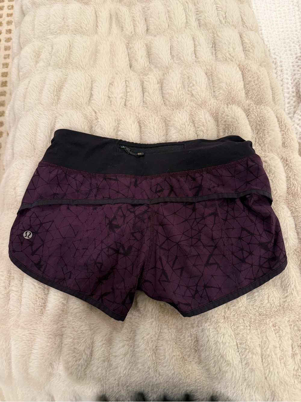 Lululemon Speed Short - Picture 2 of 3